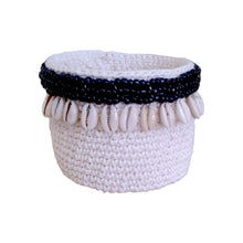 Load image into Gallery viewer, Macrame Shell Baskets mini