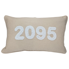 Load image into Gallery viewer, 2095 Beaded Cushion 30x50 +Poly Insert
