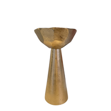 Load image into Gallery viewer, Norah Candle Holder Gold
