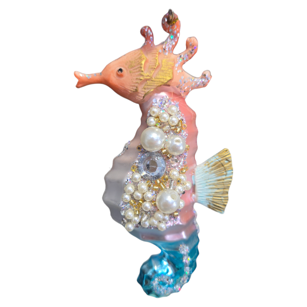 Le Seahorse Glass Orn