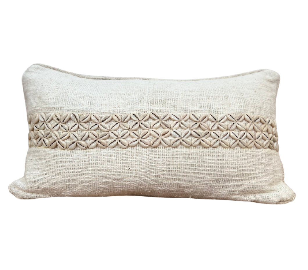 Shell Horizon Cushion Ivory 30x50 Feather Insert