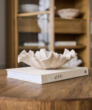 Load image into Gallery viewer, Shell Bowl Ribbed
