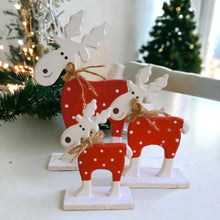 Load image into Gallery viewer, Spotty Reindeer Red Whi
