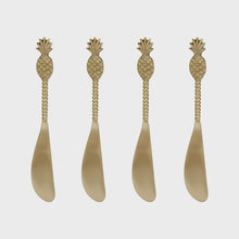 Load image into Gallery viewer, Pineapple Brass Spreader 21S183
